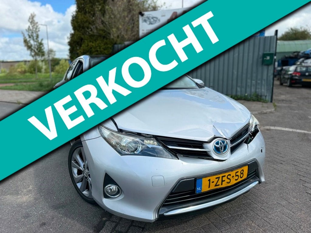 Toyota Auris 1.8 Hybrid Lease koeler OK lichte schade, Auto diversen, Automaat, Hybride Elektrisch/Benzine, Toyota, Hatchback