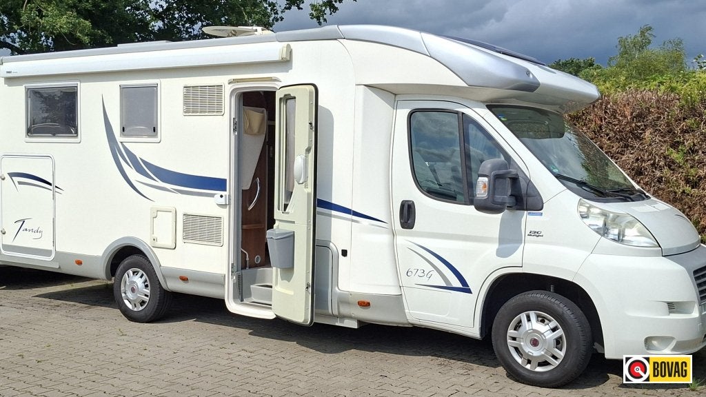McLouis Tandy 673 G 85000 km . Enkele Bedden., Caravans en Kamperen, Campers, Chemisch toilet, Luifel, Ringverwarming, Fiat