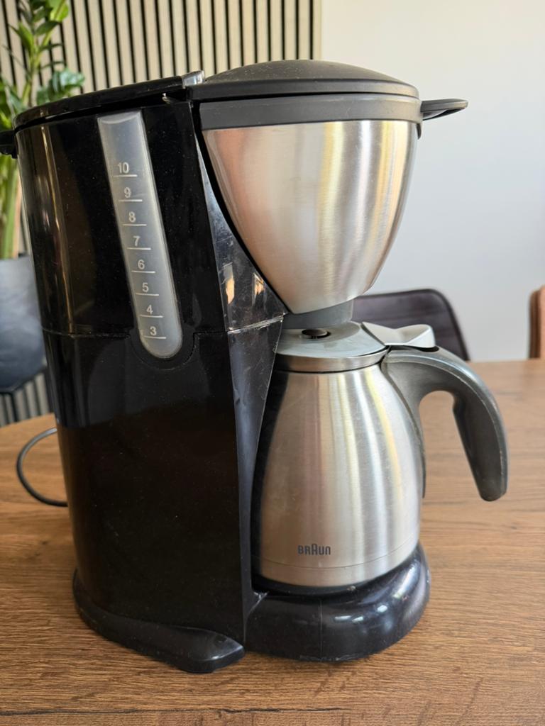 Braun Koffiezetapparaat met thermoskan, Ophalen of Verzenden, Gebruikt