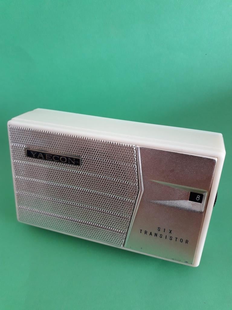 Stijlvolle,  vintage transistorradio te koop, Ophalen of Verzenden