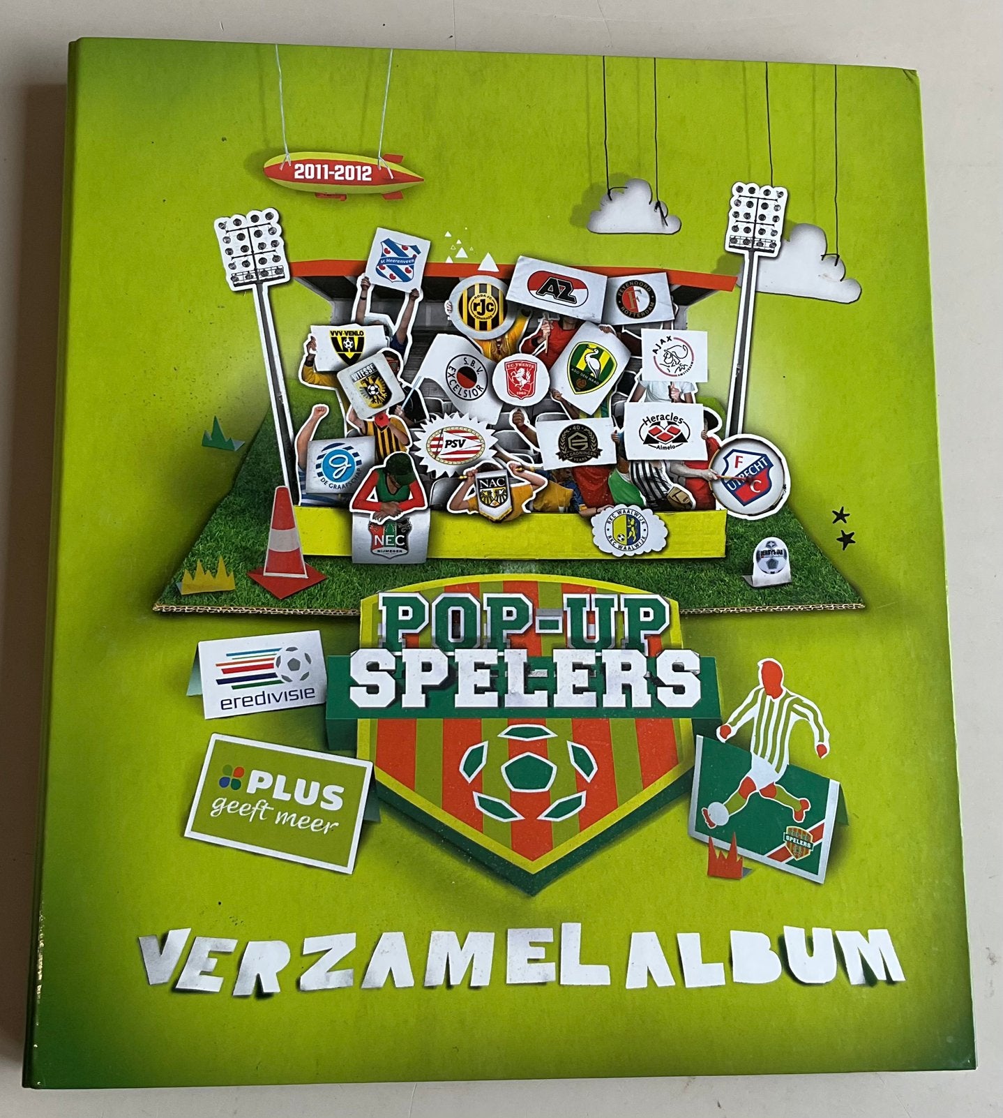 Eredivisie 2011-2012 pop-up spelers verzamelalbum, Gebruikt, Onbekend, Ophalen of Verzenden, Onbekend