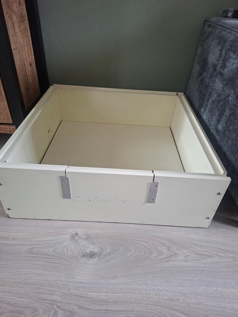 Werpkist en ren voor pups 80cm x 80cm, Dieren en Toebehoren, Ophalen of Verzenden, 110 cm of meer, Minder dan 65 cm
