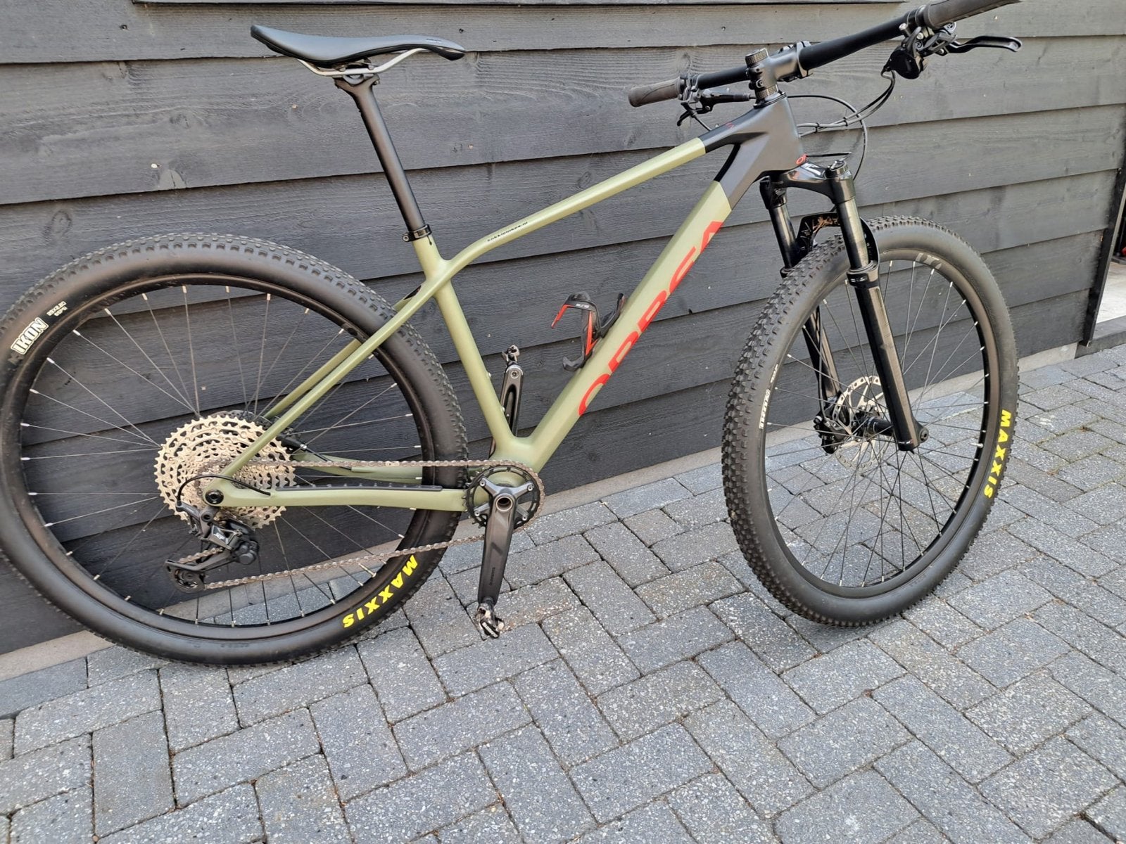 Orbea Alma mt M Mountainbike Carbon - 2x gebruikt zgan, Fietsen en Brommers, Fietsen | Mountainbikes en ATB, Hardtail, Heren, Zo goed als nieuw