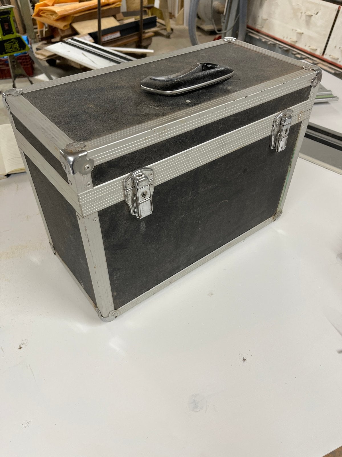 Robuuste flightcase / gereedschapskist met handvat, Ophalen, Gebruikt