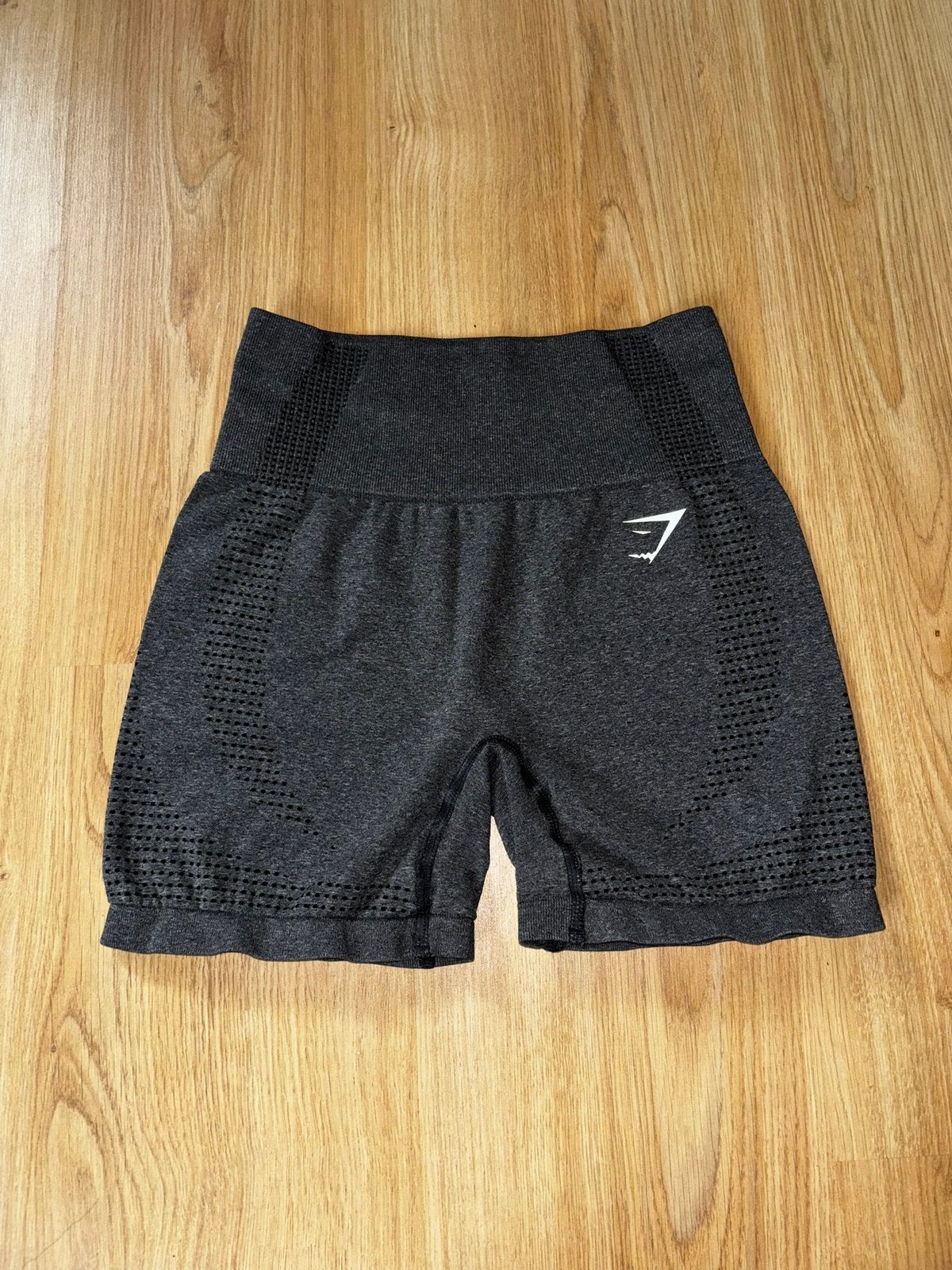 Gymshark vital short, Kleding | Dames, Ophalen of Verzenden, Maat 36 (S), Grijs, Fitness of Aerobics
