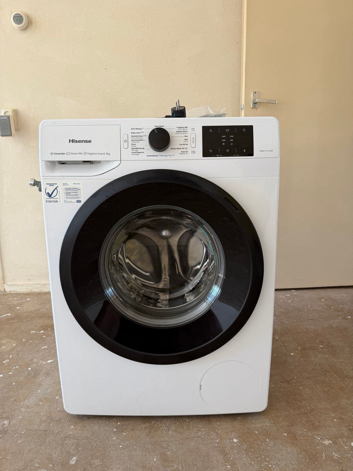 Hisense Wasmachine - Zo goed als nieuw, 9kg inhoud, Witgoed en Apparatuur, Wasmachines, Zo goed als nieuw, Voorlader, 8 tot 10 kg