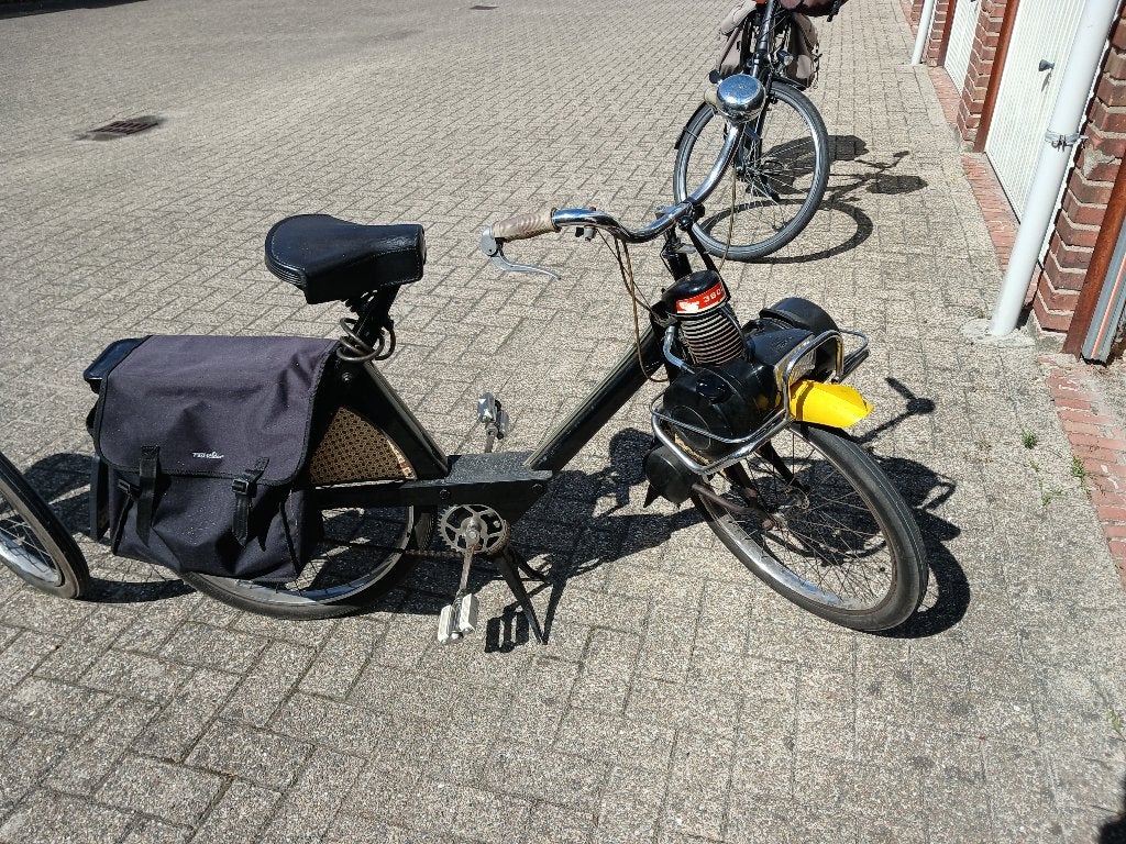 2 x Solex bromfietsen - Klassieke Franse charme, Fietsen en Brommers, Gebruikt, Ophalen of Verzenden, Maximaal 25 km/u