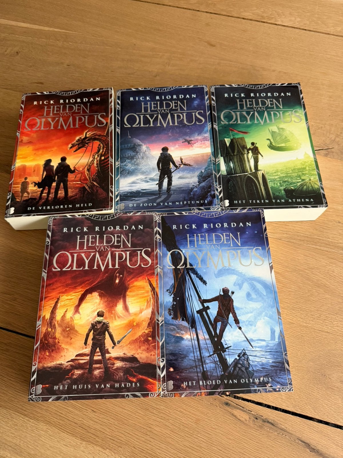 Rick riordan - helden van Olympus, Boeken, Ophalen of Verzenden