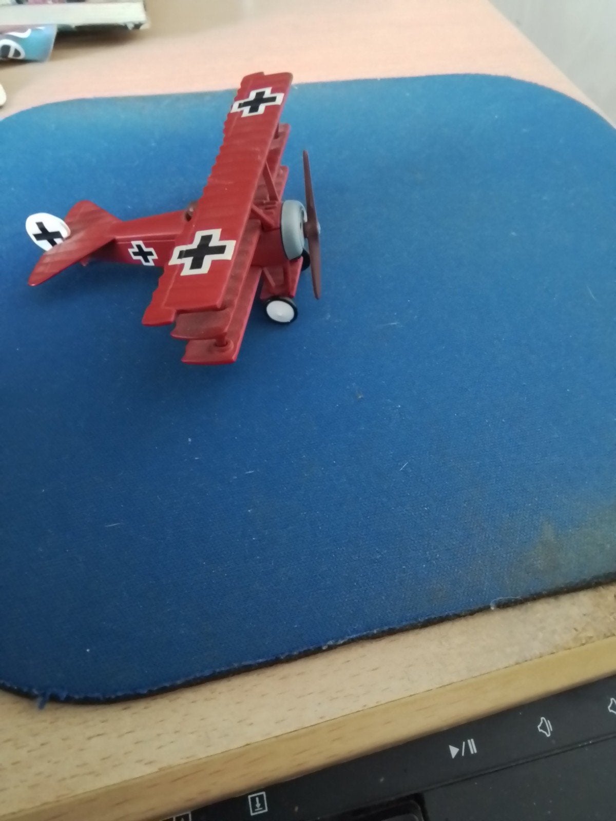 Fokker Dr.I driedekker model van metaal, Ophalen of Verzenden, Groter dan 1:72, Vliegtuig, Overige merken