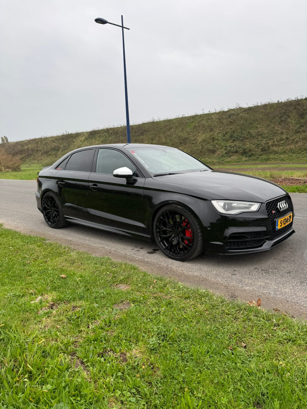 Audi S3 Limousine Quattro NL/DE historie akrapovic, Auto's, Automaat, S3, 4 cilinders, 1984 cc