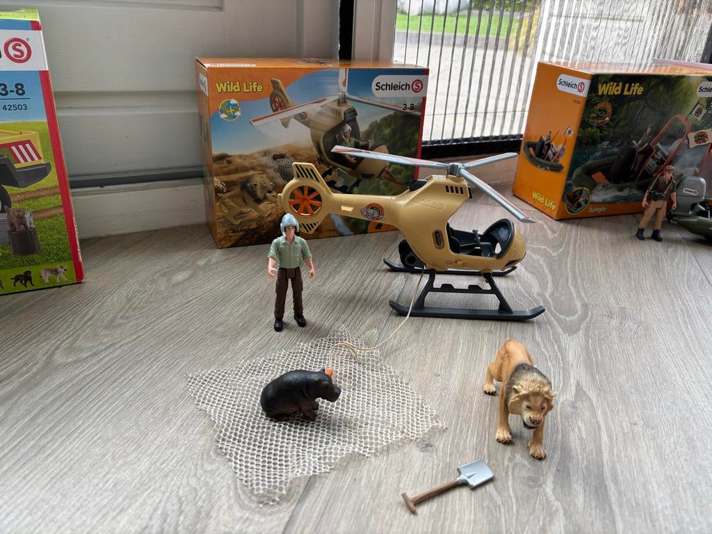 Schleich Wild Life Helikopter met Ranger en Dieren, Ophalen of Verzenden, Zo goed als nieuw