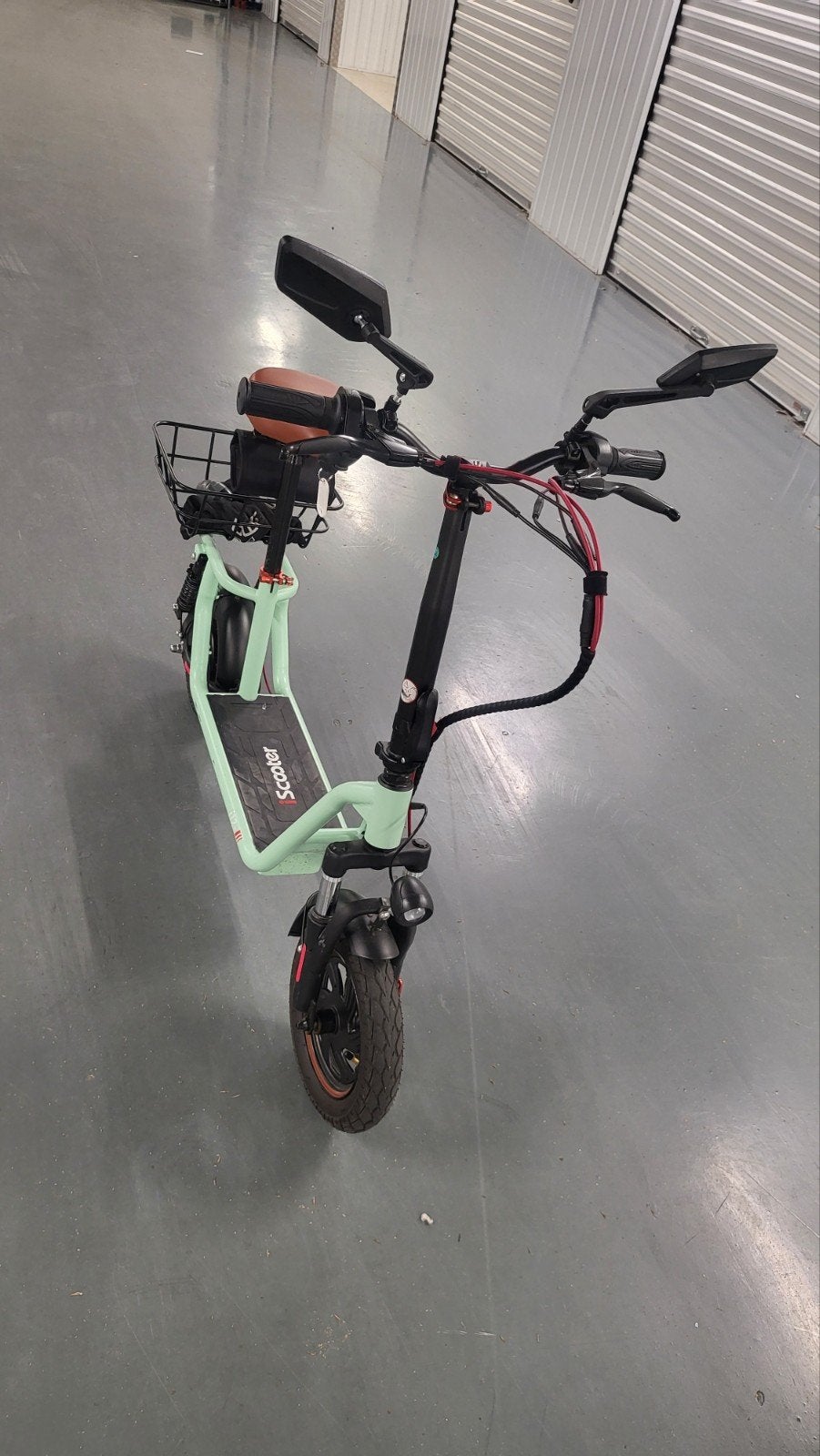 Elektrische step met zadel en mandje - Zo goed als nieuw, Ophalen of Verzenden, Zo goed als nieuw, Elektrische step (E-scooter)