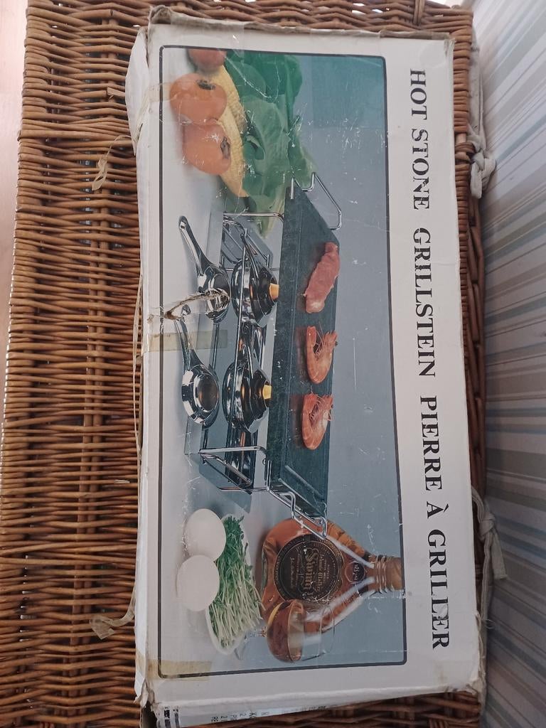 Nieuwe Steengrill in doos - Ongebruikt, Ophalen of Verzenden, Nieuw, Steengrill