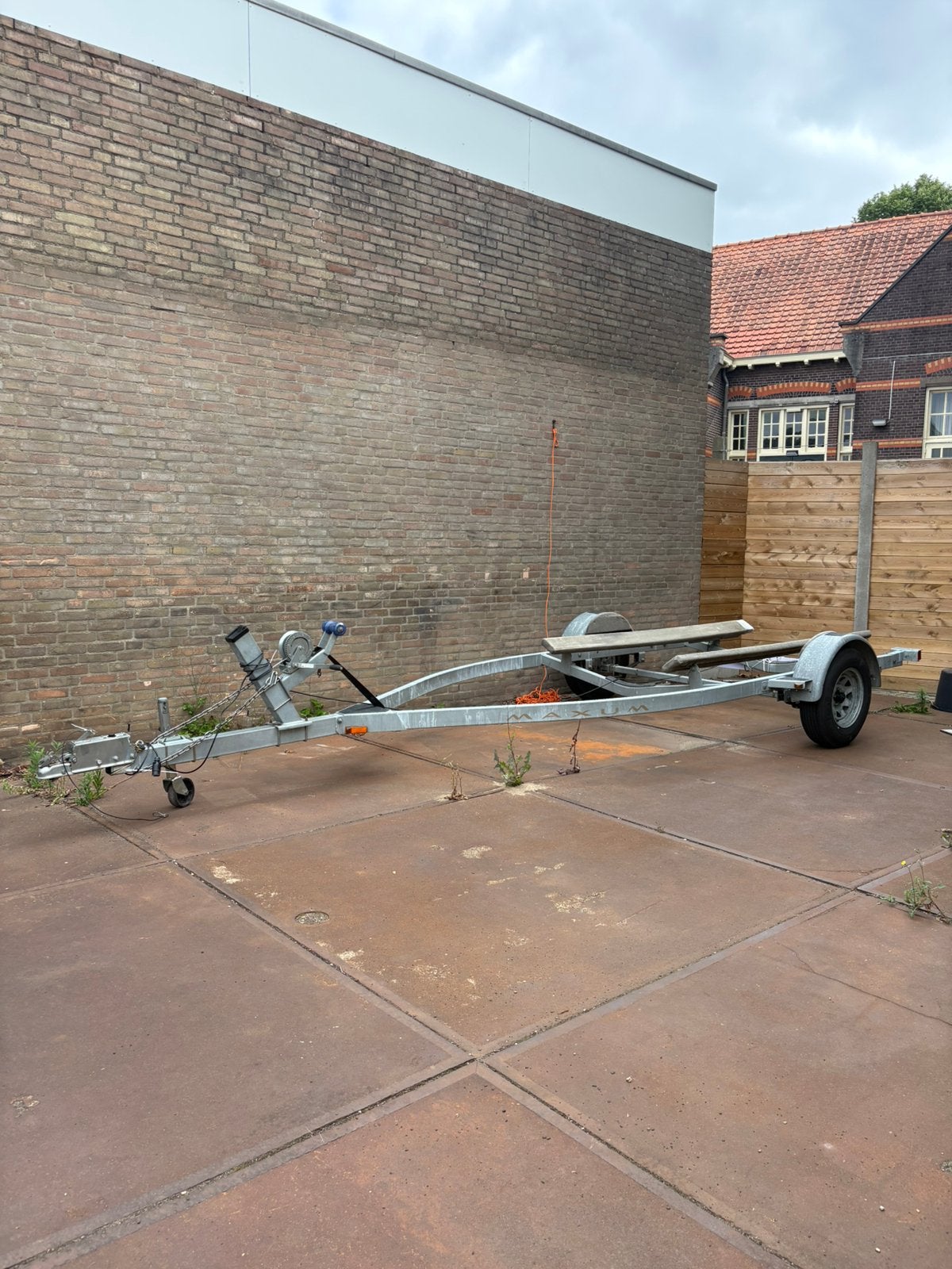 Boottrailer Amerikaanse stallingstrailer met lichtbalk Maxum, Ophalen, Zo goed als nieuw, Minder dan 6 meter, Stallingstrailer