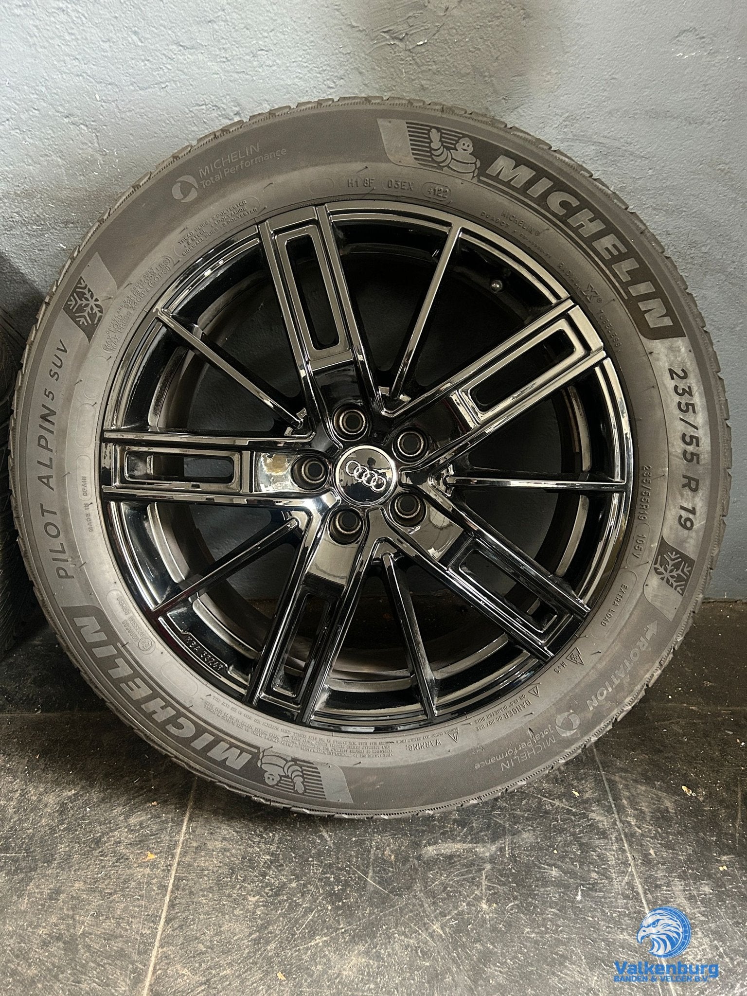 6-7mm! Audi Q5 SQ5 19 inch zwarte velgen 5x112 winterbanden, Auto-onderdelen, Banden en Velgen, 19 inch, Gebruikt, -, -