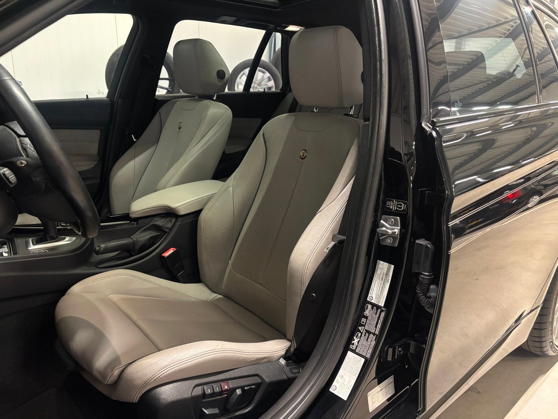 BMW Alpina B3 Biturbo Touring ALLRAD 410PK|Stoelverw|Camera|, Auto's, Alpina, Zwart, Vierwielaandrijving, 6 cilinders, 750 kg