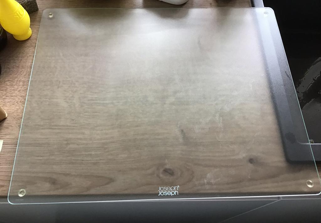 Joseph joseph glazen snijplank op dopjes L 50 x b40 cm, Ophalen, Zo goed als nieuw