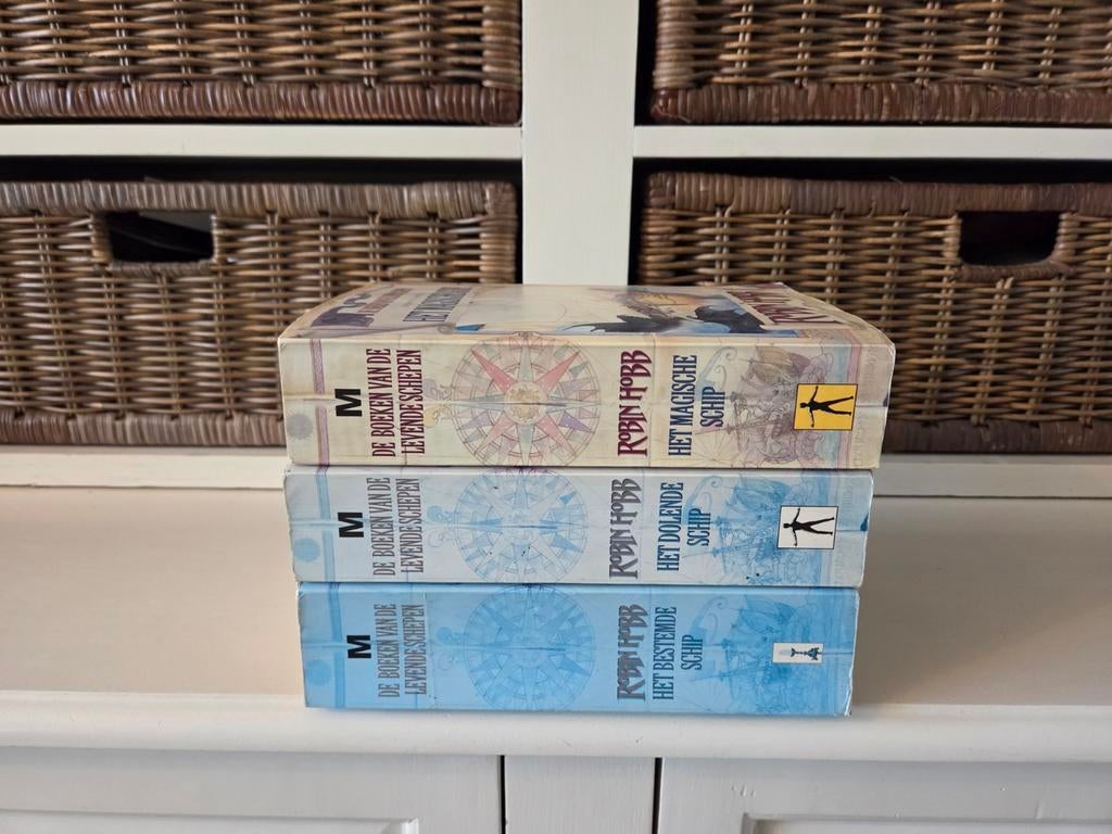 Robin Hobb - De boeken van de levende schepen, Boeken, Ophalen of Verzenden, Gelezen