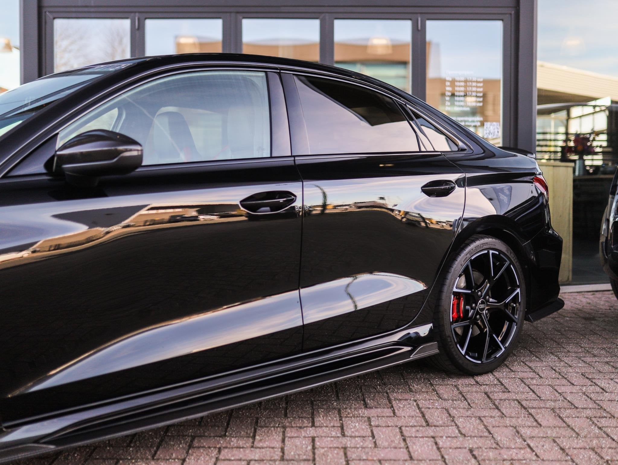 Audi RS 3 Limousine 2.5 TFSI A3 quattro | CT Carbon | RS-Dyn, Automaat, Gebruikt, RS3, Leder en Stof