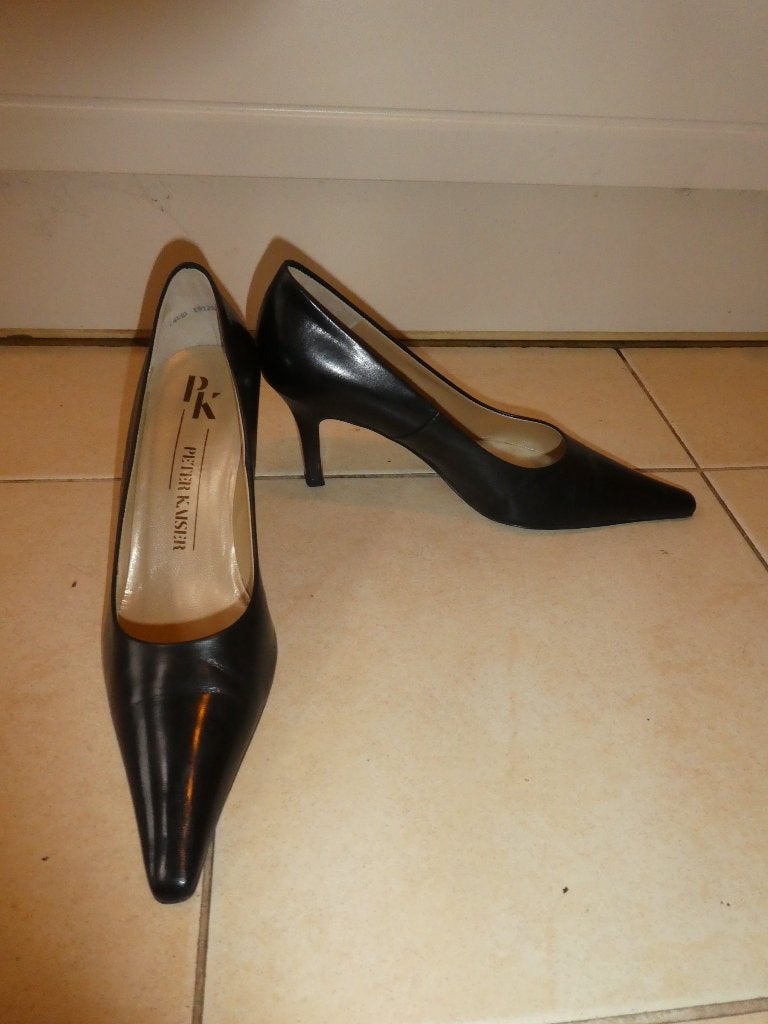Peter Kaiser pumps maat 37 1/2 puntneus zwart leer ZGAN, Peter Kaiser, Pumps, Verzenden, Zwart