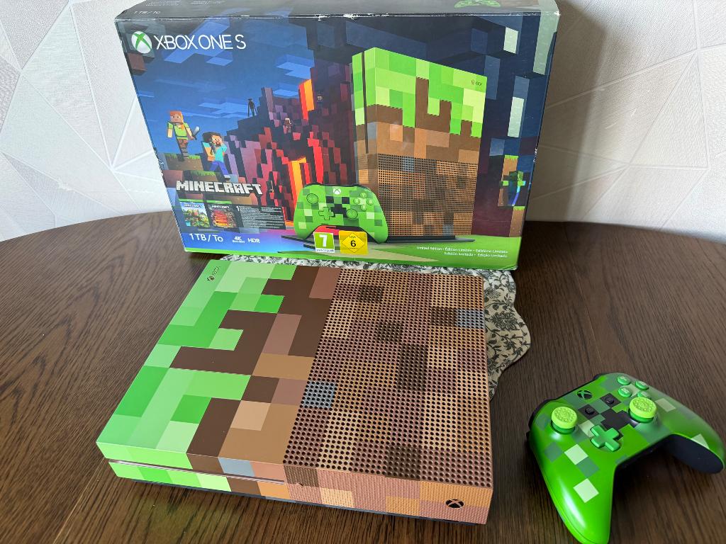 Xbox one s Minecraft edition, Spelcomputers en Games, Ophalen, Zo goed als nieuw