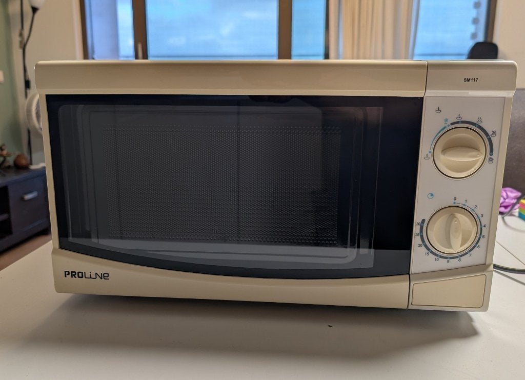 Witte Proline SM117 Magnetron, Gebruikt, Minder dan 45 cm, Ophalen of Verzenden, Magnetron