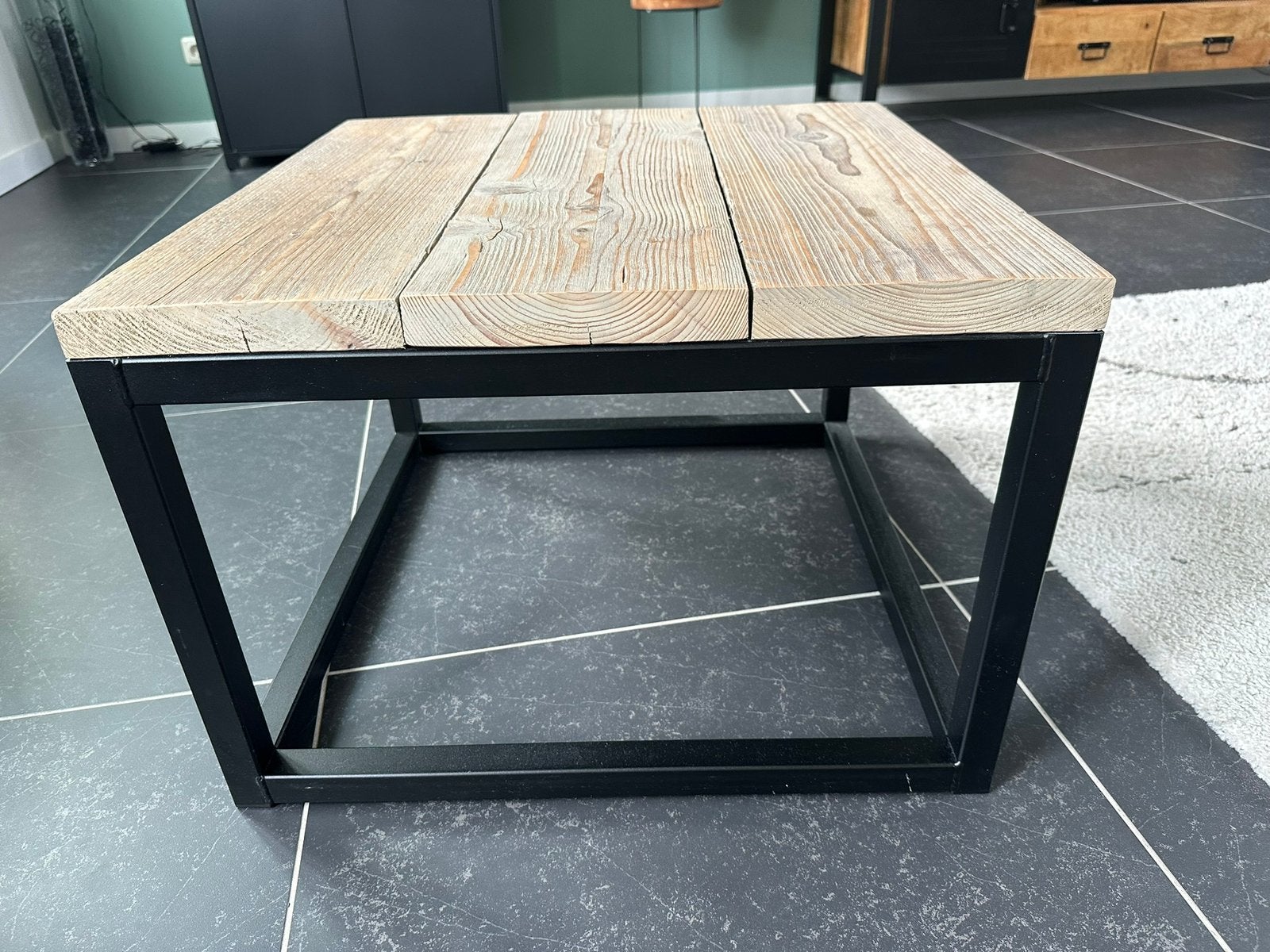 Industriele vierkante salontafel, Ophalen, Vierkant, 50 tot 100 cm, Zo goed als nieuw