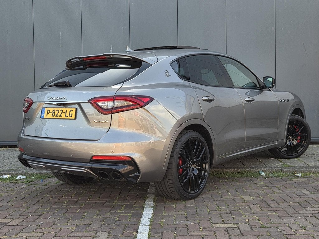 Maserati Levante 3.8 V8 GTS | Schuif-kanteldak | Adaptive Cr, Auto's, Maserati, Gebruikt, 2145 kg, Leder, Bedrijf