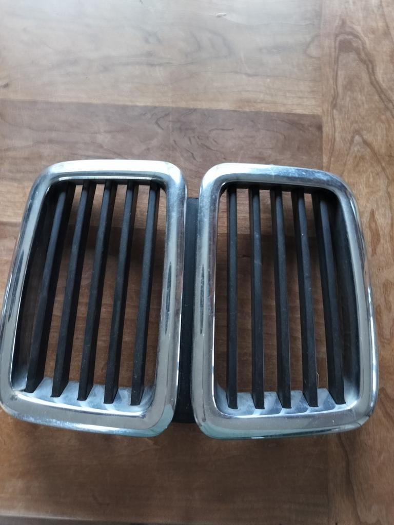 BMW E28 Nierengrille / Grille (Gebruikt), Ophalen of Verzenden, Gebruikt, Voor, BMW