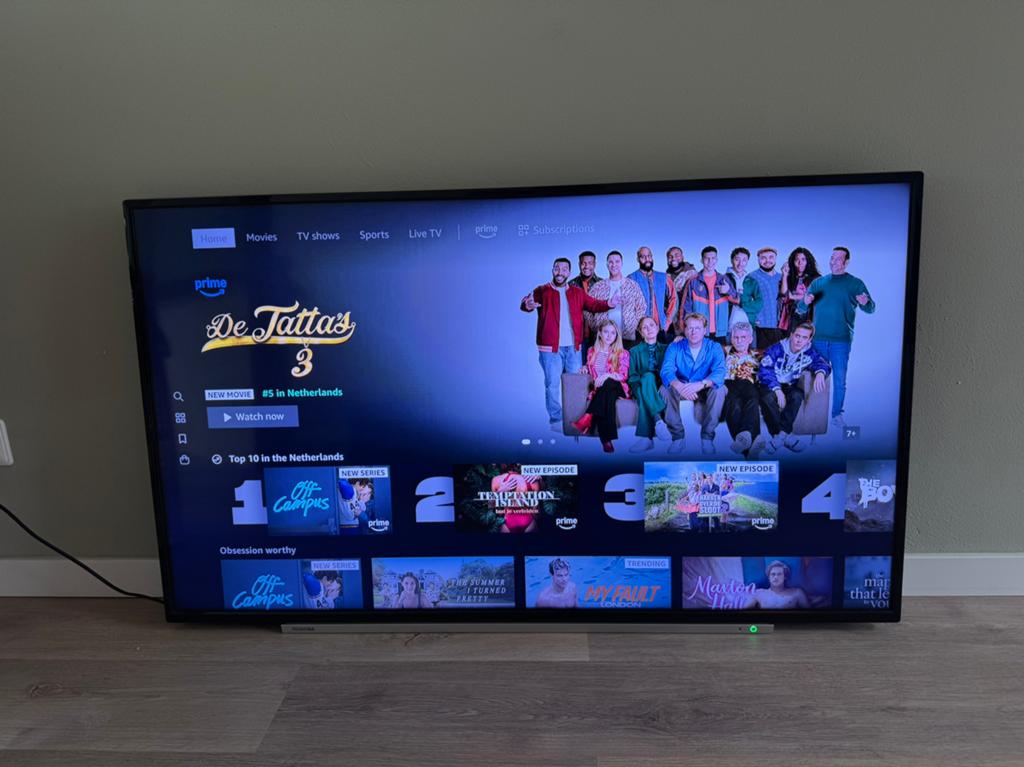 Toshiba 50” 4k Smart TV, zonder voeten, Ophalen, 50 Hz, 100 cm of meer, 4k (UHD)