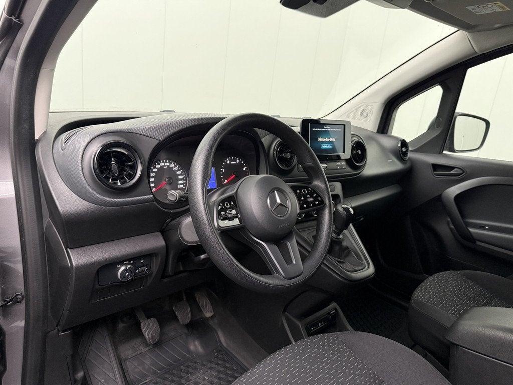 Mercedes-Benz Citan 112CDI Pro | Multimedia | Camera | Trekh, Voorwielaandrijving, Stof, Gebruikt, 4 cilinders