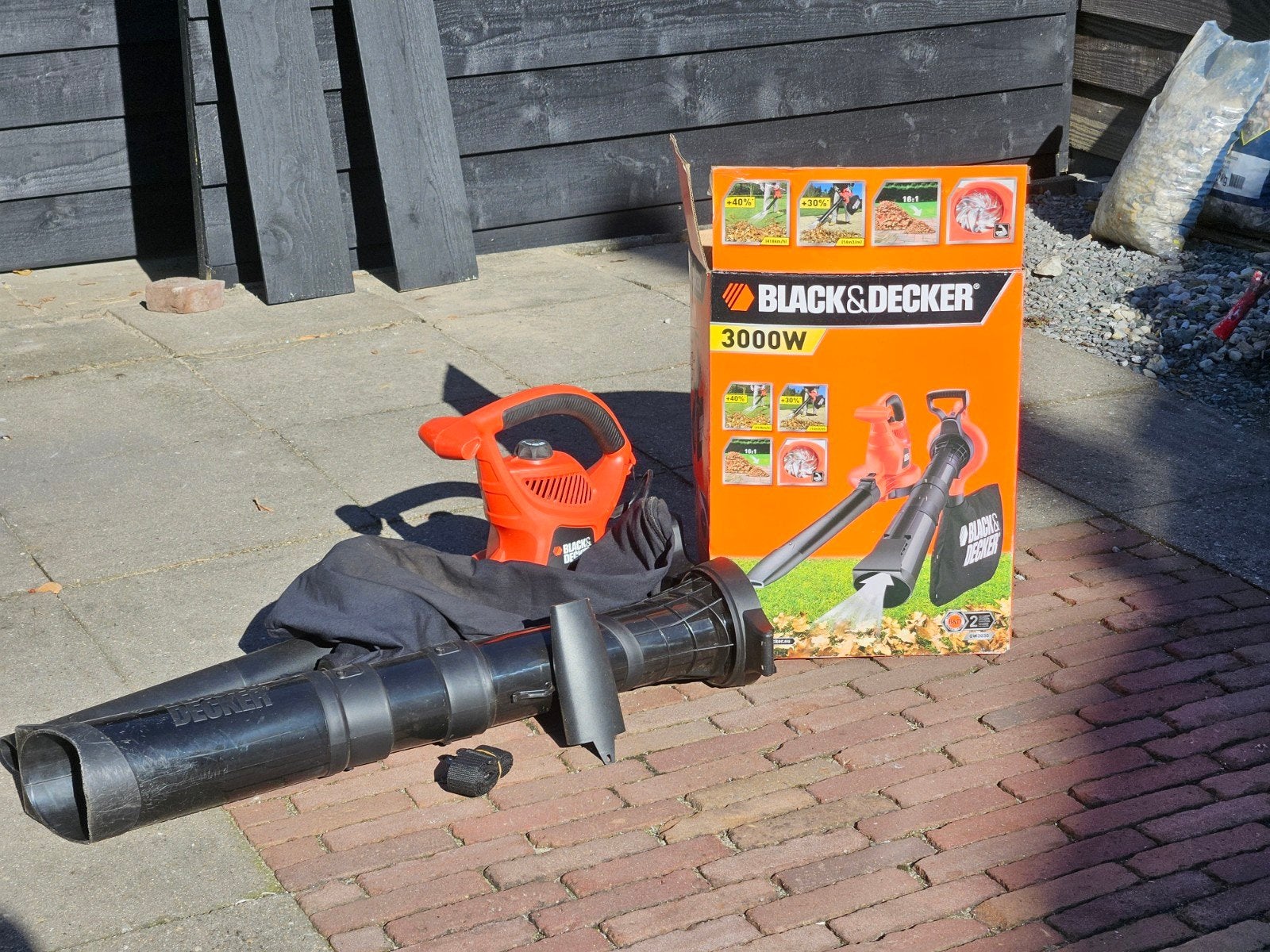 Black &  Decker Bladblazer/Bladzuiger, Ophalen, Gebruikt, Met opvangzak, Handgedragen