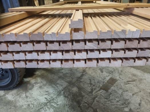 211 meter Meranti profielen - nr: HB408, Ophalen, 250 cm of meer, Balken, Hardhout