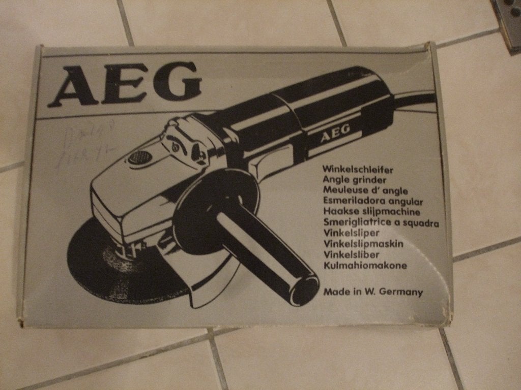 AEG WS601 slijptol, zgan, boekjes, sleutel, greep en schijf., Ophalen of Verzenden, Zo goed als nieuw, 700 tot 1000 watt, Haakse handslijpmachine