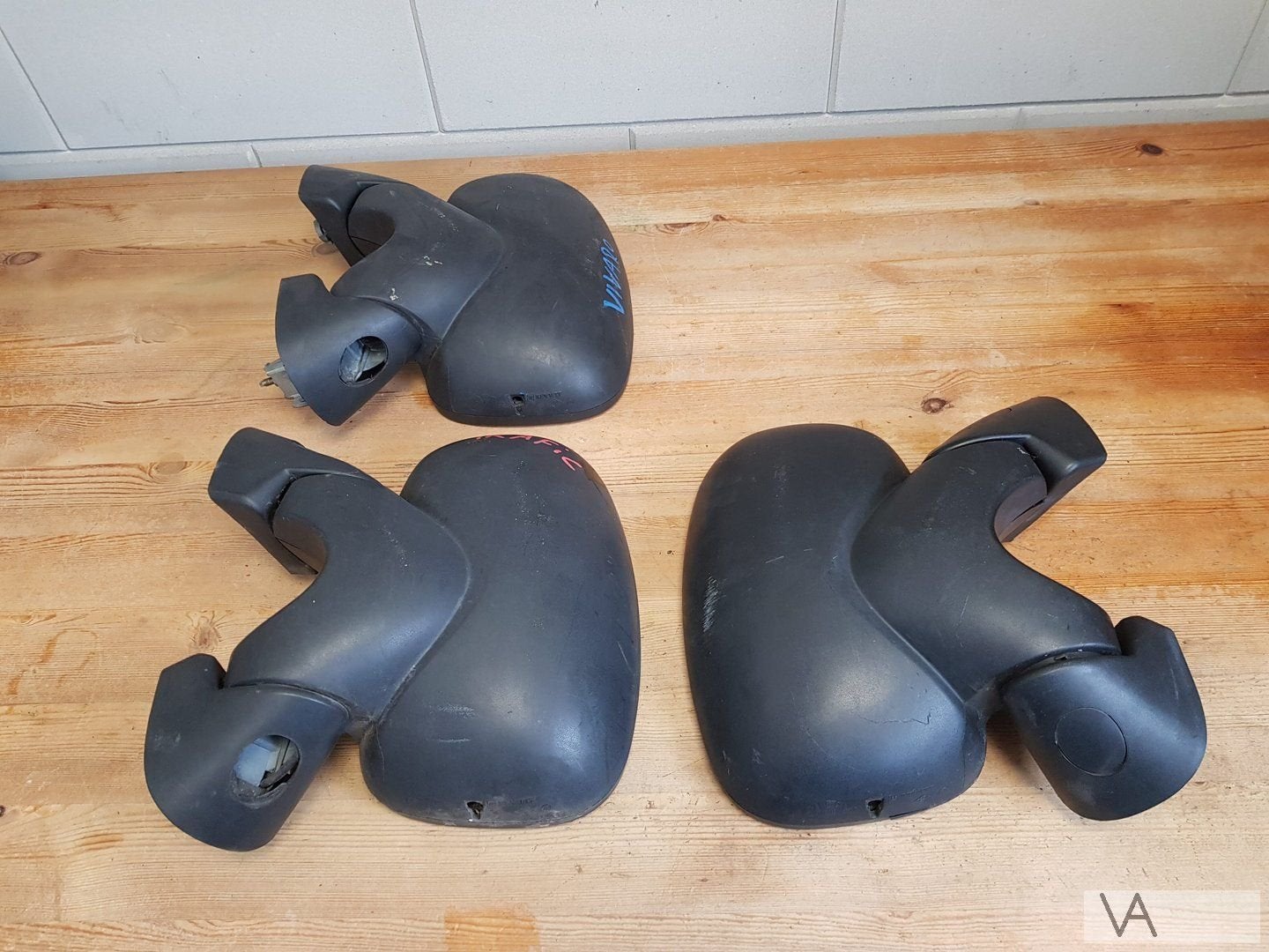 Renault Trafic / Opel Vivaro 2001 -2014 spiegel links €25, Gebruikt, -, Renault, -
