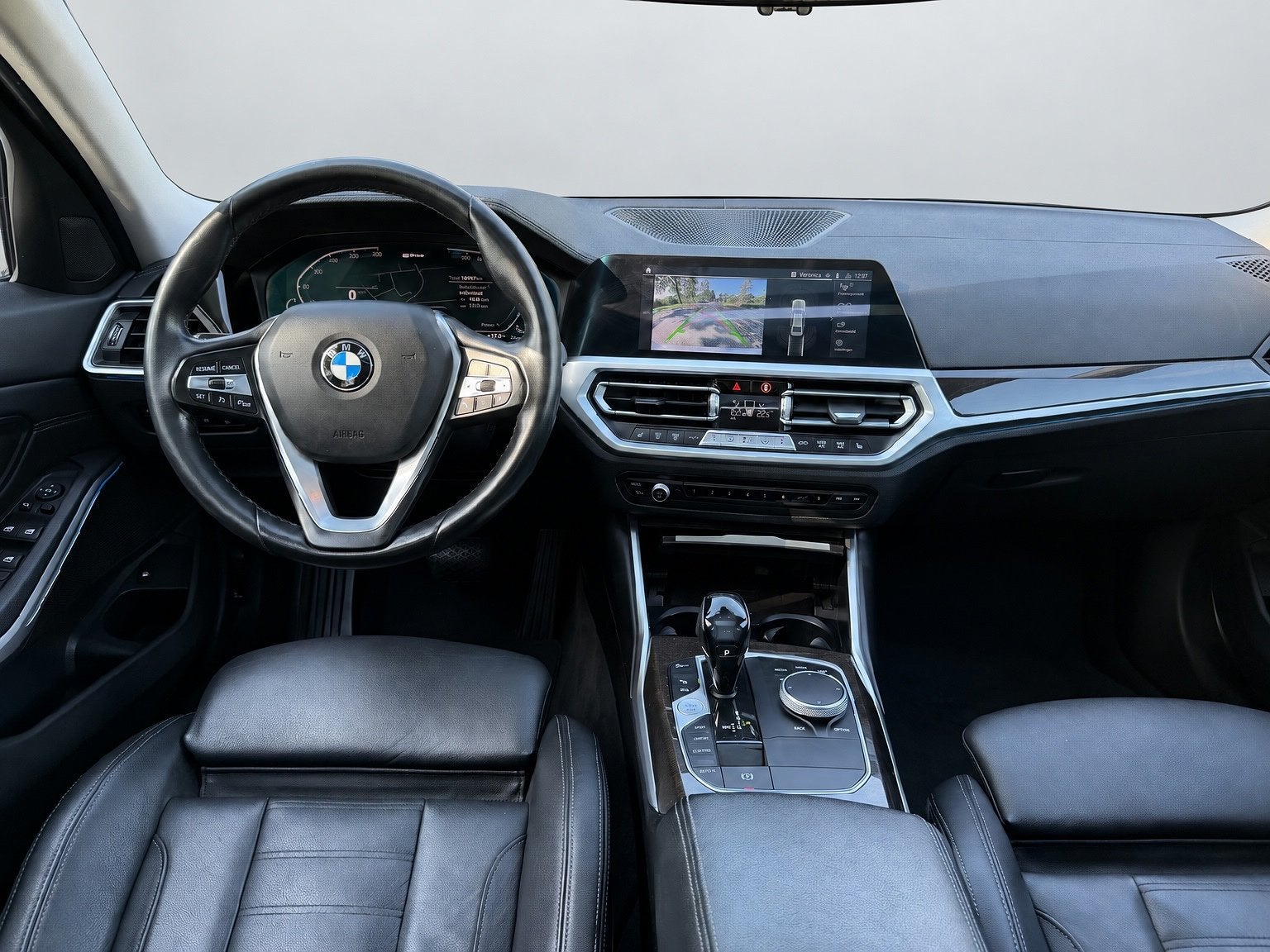 BMW 3-serie 330e Automaat High Executive, schuifdak, lederen, Auto's, 1998 cc, Achterwielaandrijving, Gebruikt, Wit