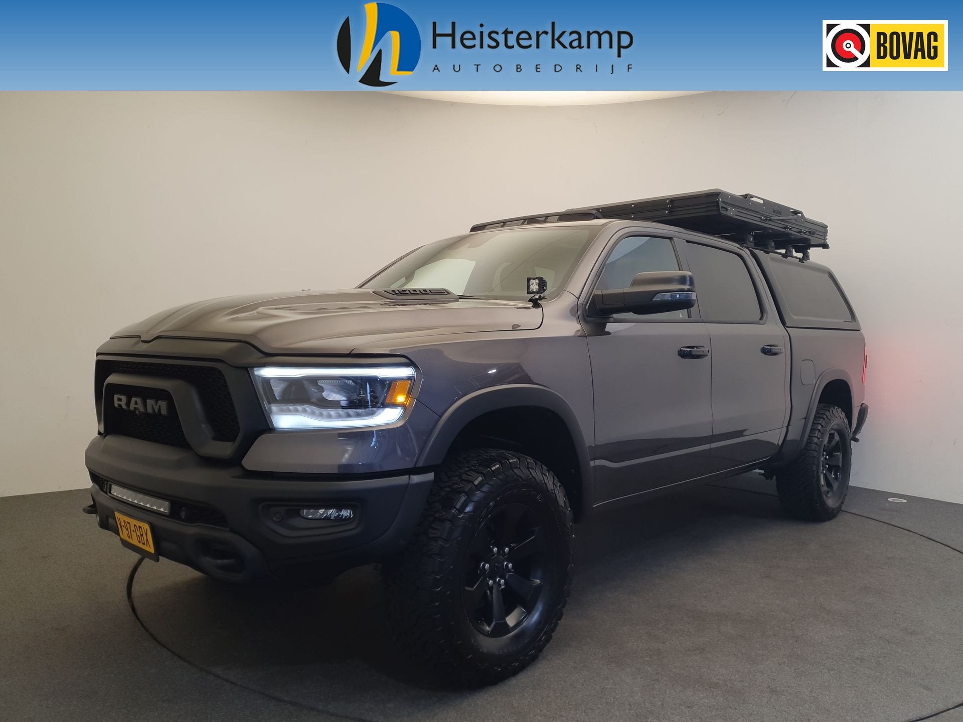 Dodge Ram 1500 REBEL Panorama dak, Trekhaak, ACC (bj 2024), Auto's, Automaat, Gebruikt, Hybride Elektrisch/Benzine, 2488 kg