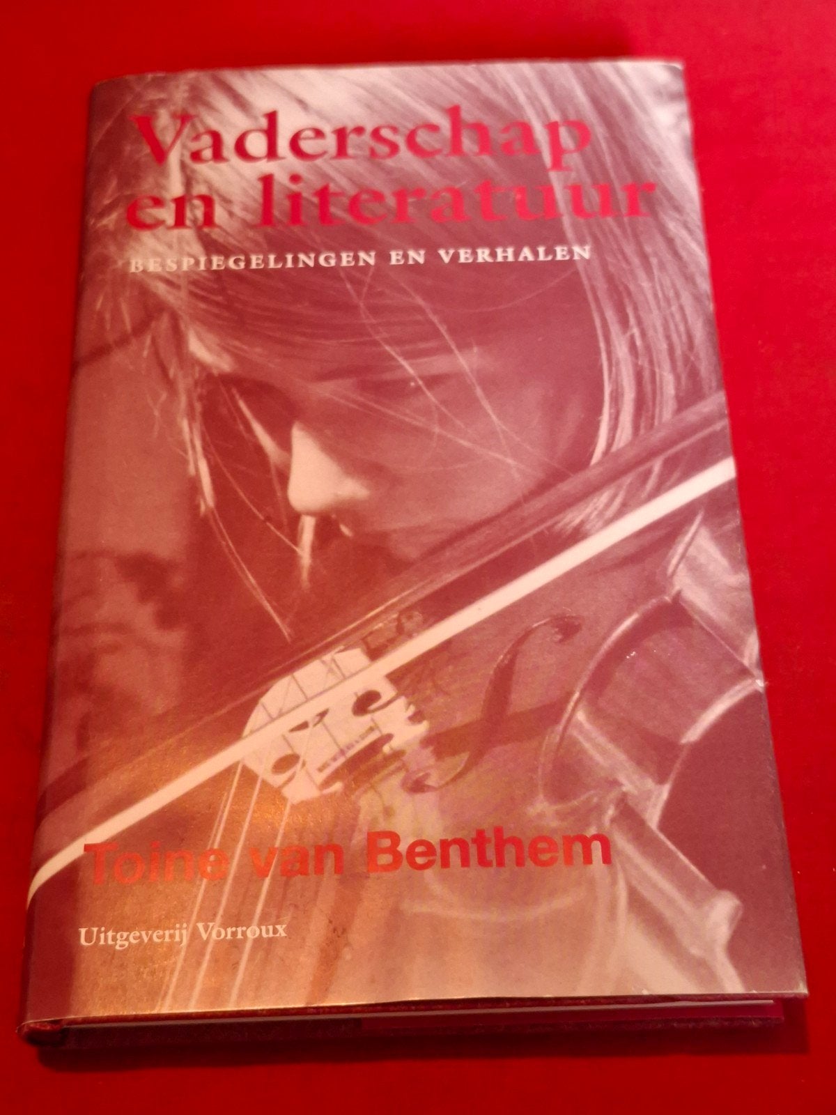 GESIGNEERD Vaderschap en literatuur. Toine van Benthem., Ophalen of Verzenden, Zo goed als nieuw