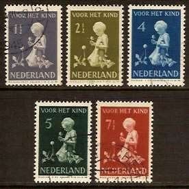 Nederland NVPH nr 374/8 gestempeld Kinderpostzegels 1940, Postzegels en Munten, Postzegels | Nederland, Ophalen of Verzenden, T/m 1940