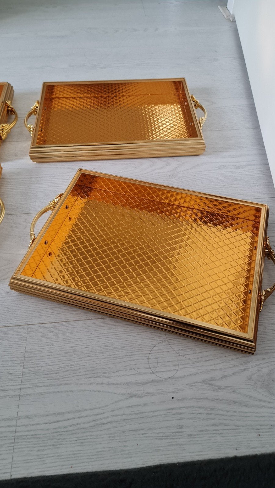 Gouden Dienbladen Set - 4 Stuks met deksel voor €60, Ophalen, Overige materialen, Zo goed als nieuw, Dienblad