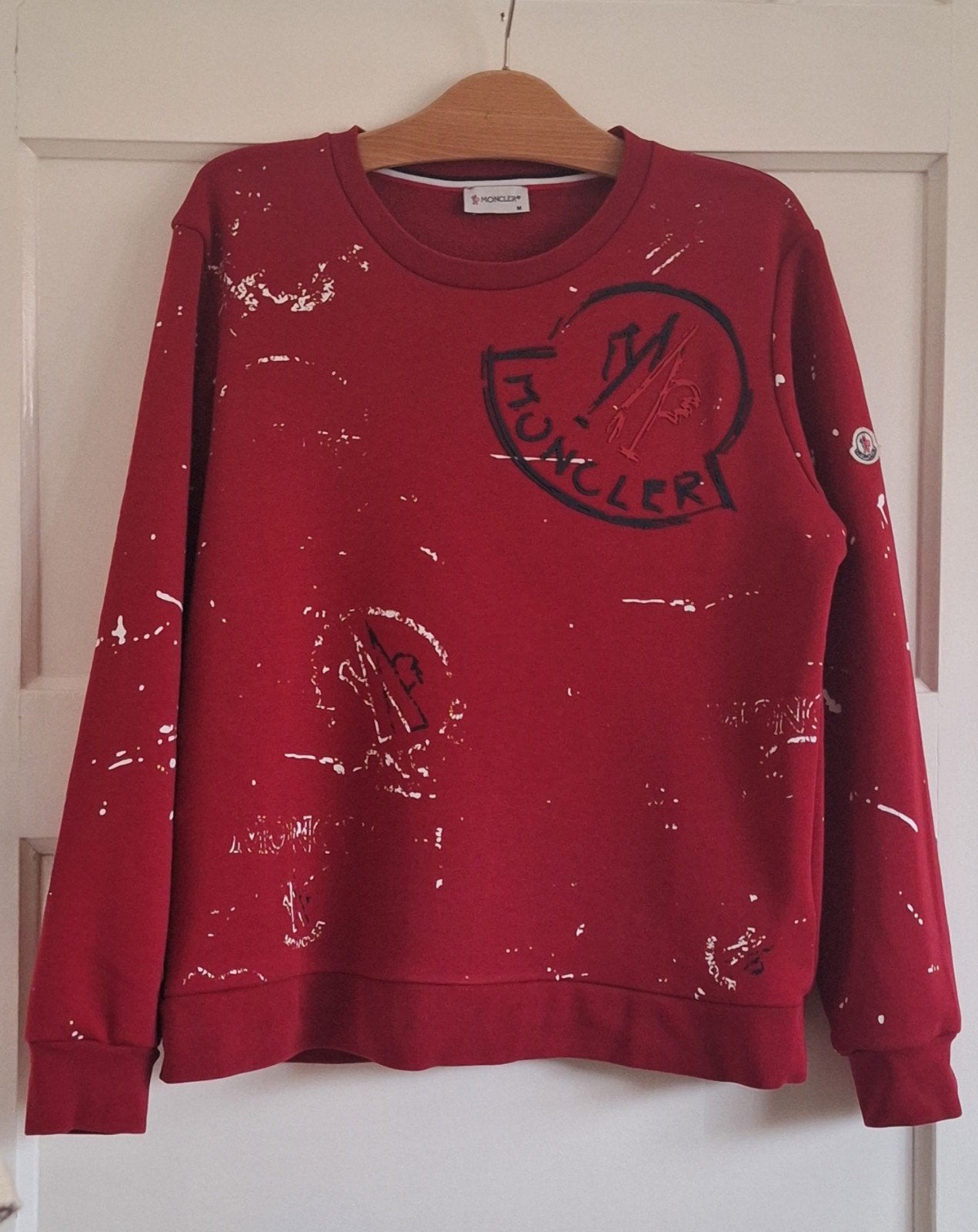 Moncler sweater in een perfecte staat., Maat 38/40 (M), Verzenden, Moncler, Zo goed als nieuw
