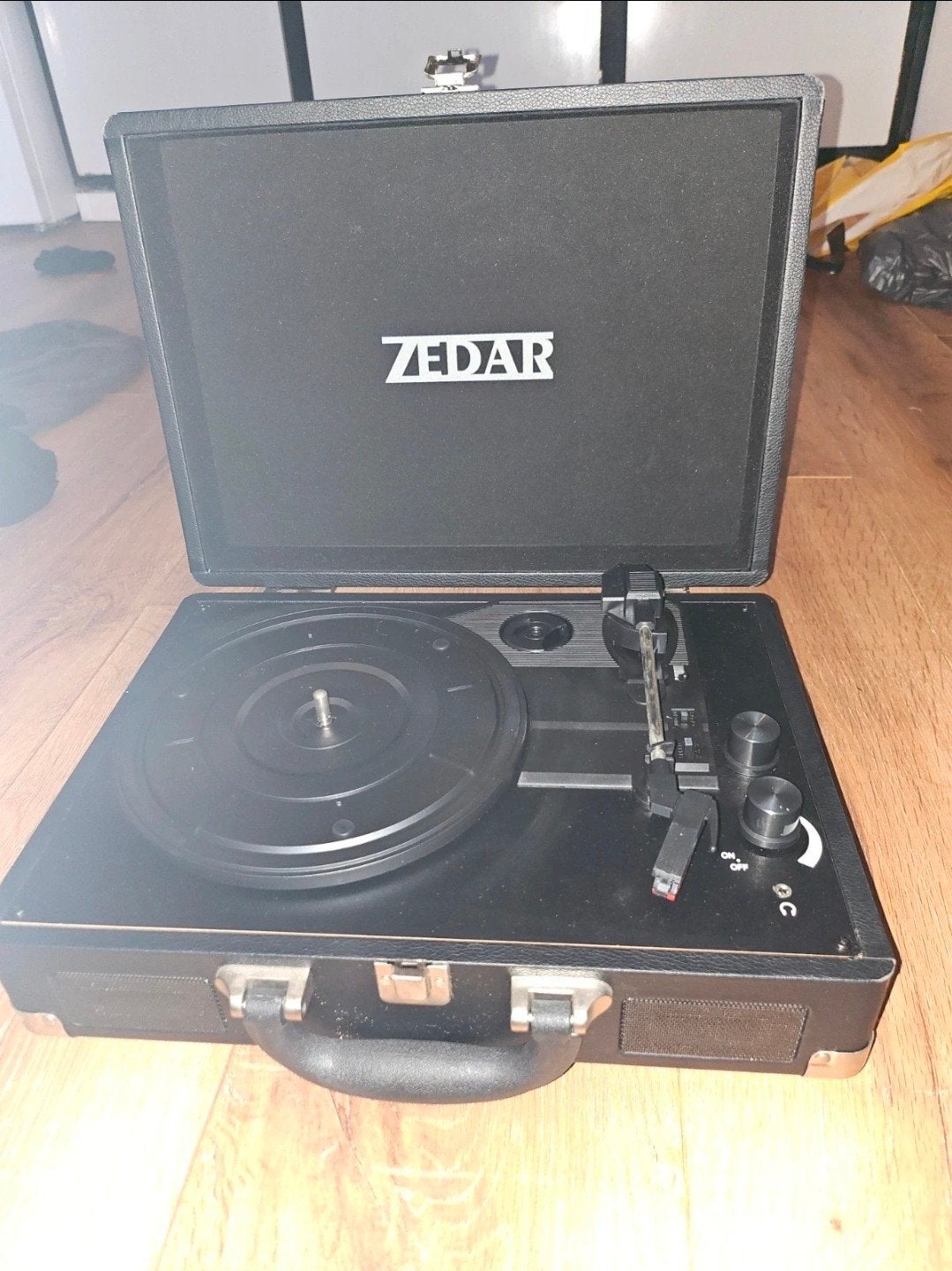 Zedär Platenspeler - Compact en Draagbaar (Kabel kwijt), Audio, Tv en Foto, Ophalen of Verzenden, Gebruikt, Platenspeler, Overige merken