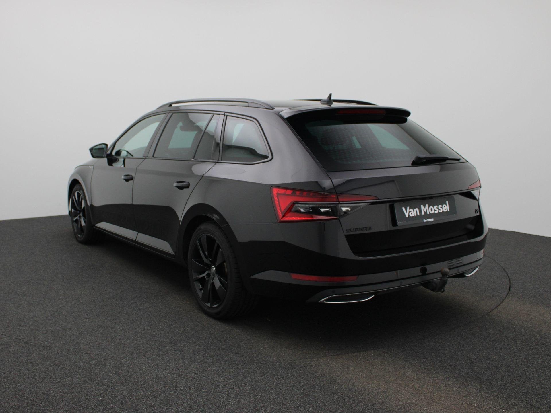 Skoda Superb Combi 1.4 TSI iV Sportline Business | TREKHAAK, Auto's, Skoda, 12 maanden, Gebruikt, Euro 6, 4 cilinders