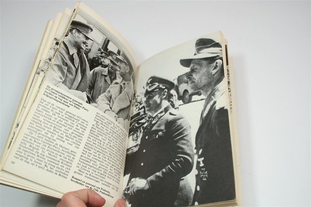 Het Beleg van Tobroek — 2e Wereldoorlog in Woord & Beeld, Ophalen of Verzenden, Tweede Wereldoorlog, Gelezen, Overige onderwerpen