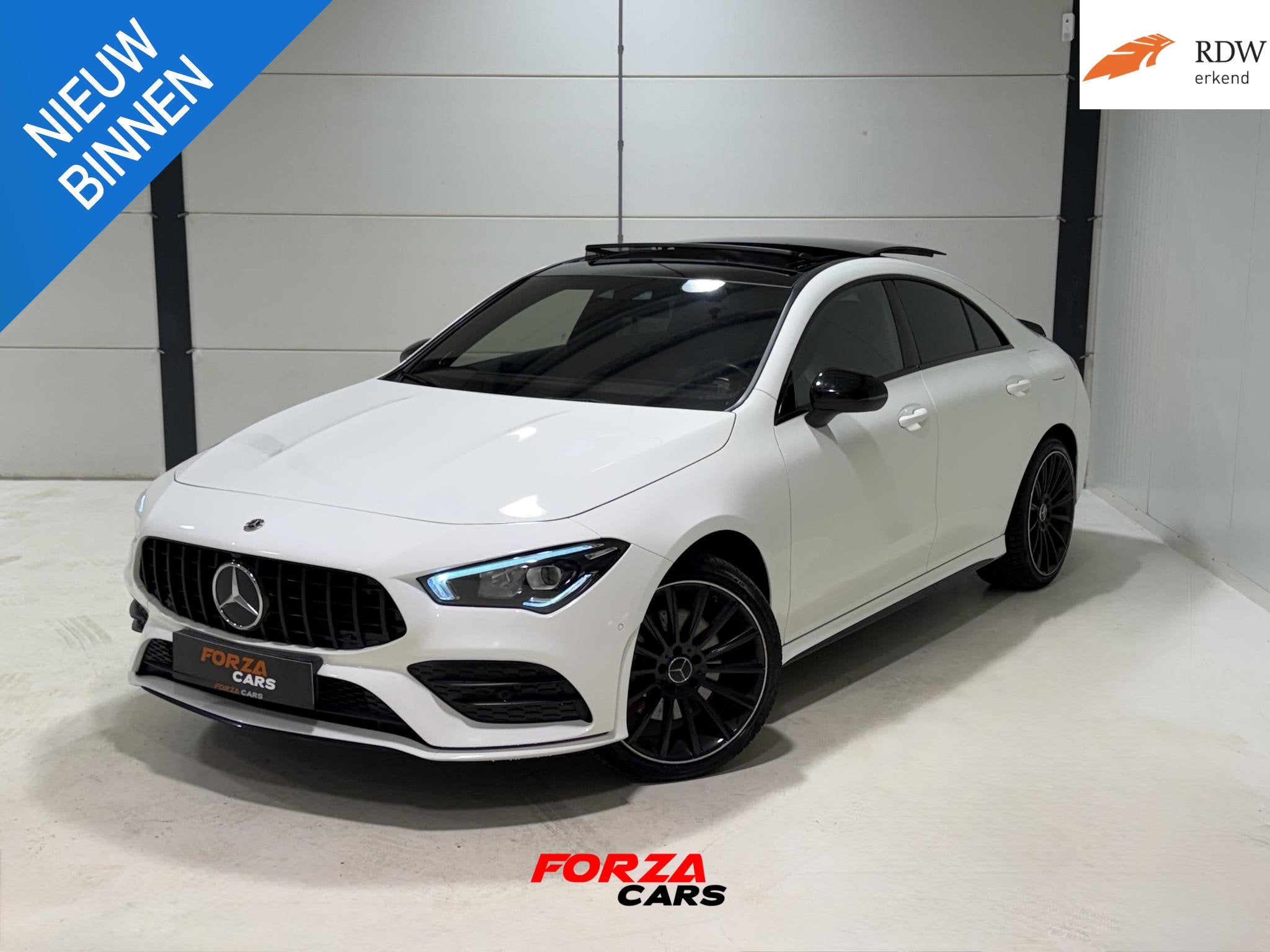 Mercedes-Benz CLA-klasse 250 e AMG PANO | CAM | Sfeer, Auto's, Gebruikt, Euro 6, 4 cilinders, 16 kWh