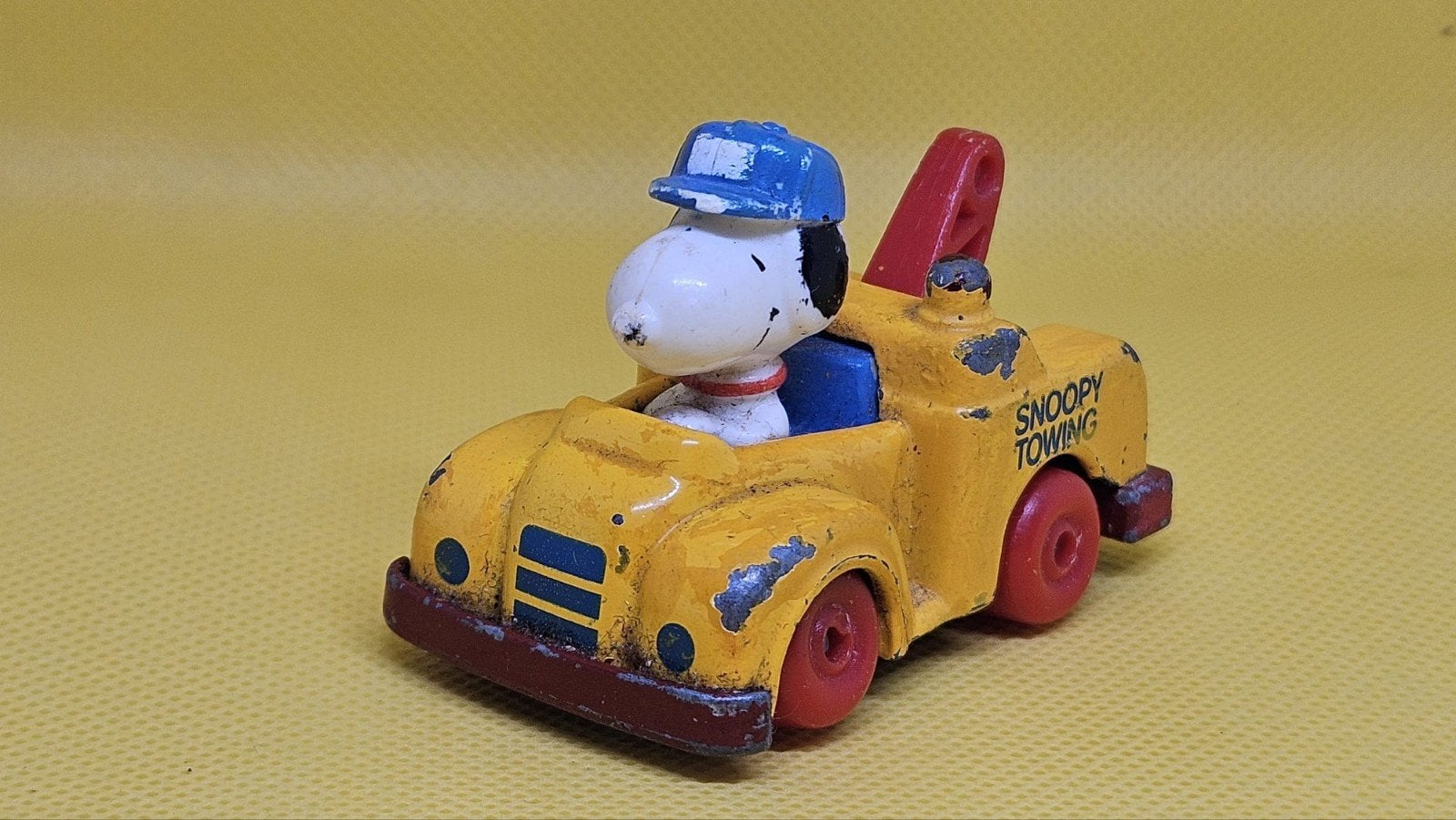 Vintage Snoopy Sleepy Towing speelgoedauto, Ophalen of Verzenden, Gebruikt