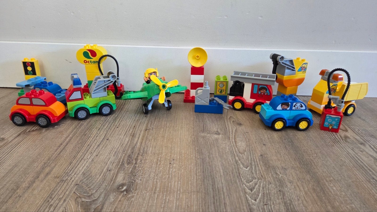 Duplo: 3 mooie sets met voertuigen en figuren, Gebruikt, Ophalen of Verzenden, Duplo, Inclusief minifiguren