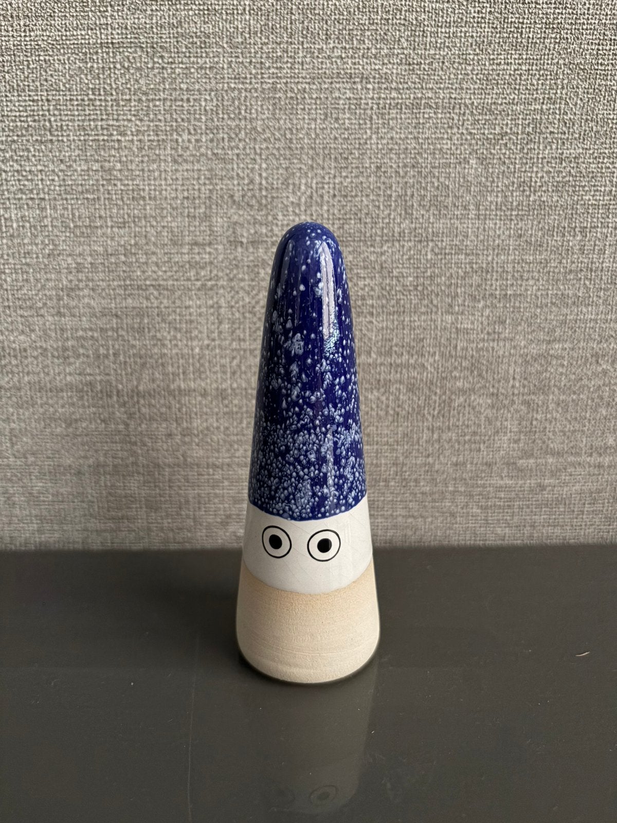 Studio Arhoj  item “ Ghost”, inkt blauw , 2019, Gemerkt, Object, Ophalen of Verzenden, 11 cm