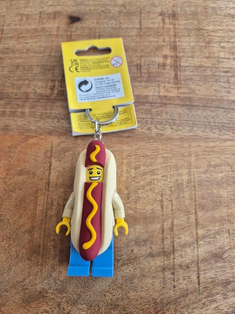 Lego sleutelhanger Hotdog man met licht nieuw, Overige thema's, Lego, Nieuw, Ophalen of Verzenden