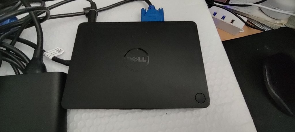 Dell Dockingstation WD15, Computers en Software, Dockingstations, Ophalen of Verzenden, Zo goed als nieuw, Dell, Docking station